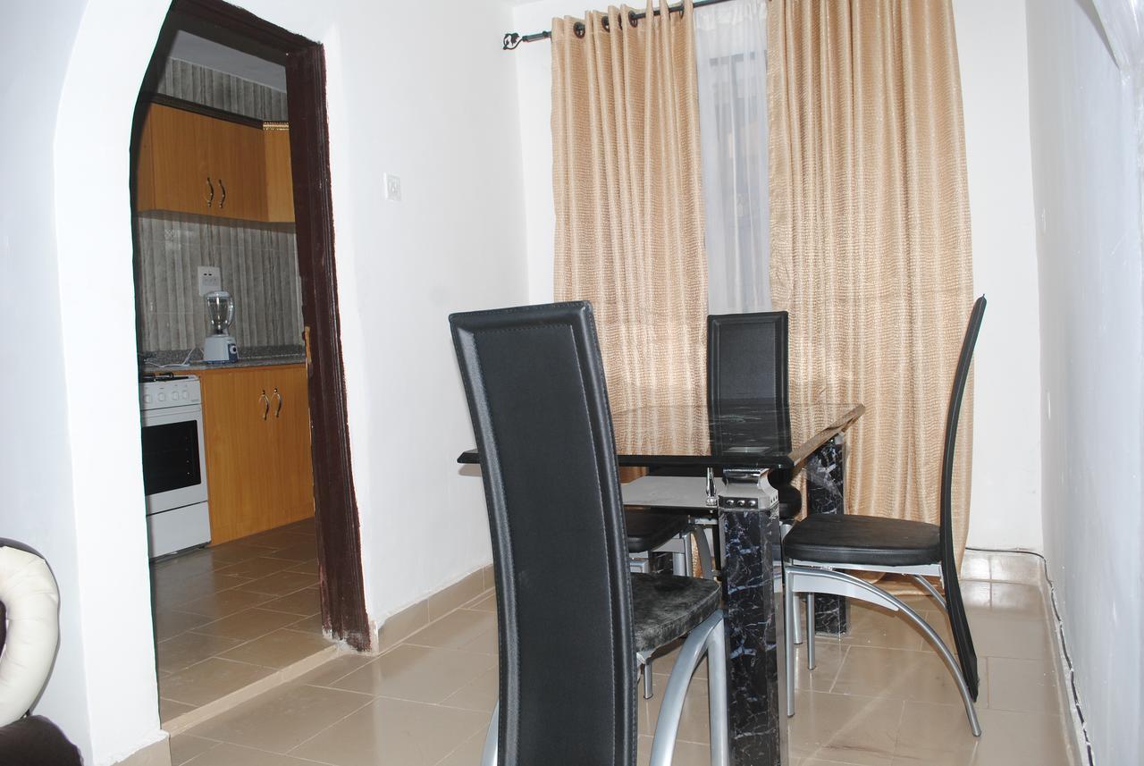 Wynnas Serviced Apartments Benin City Bagian luar foto